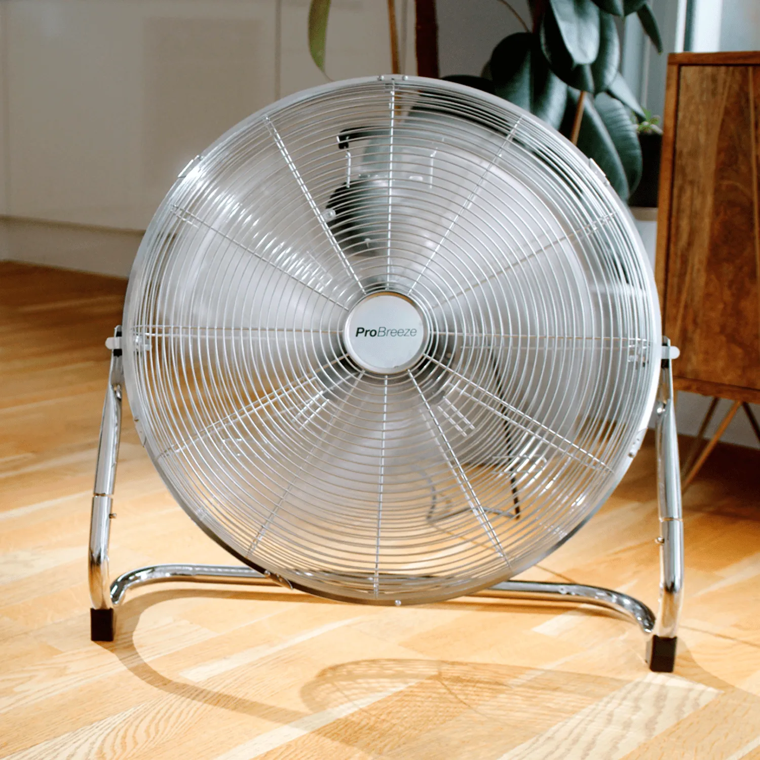 20" Chrome Gym Floor Fan