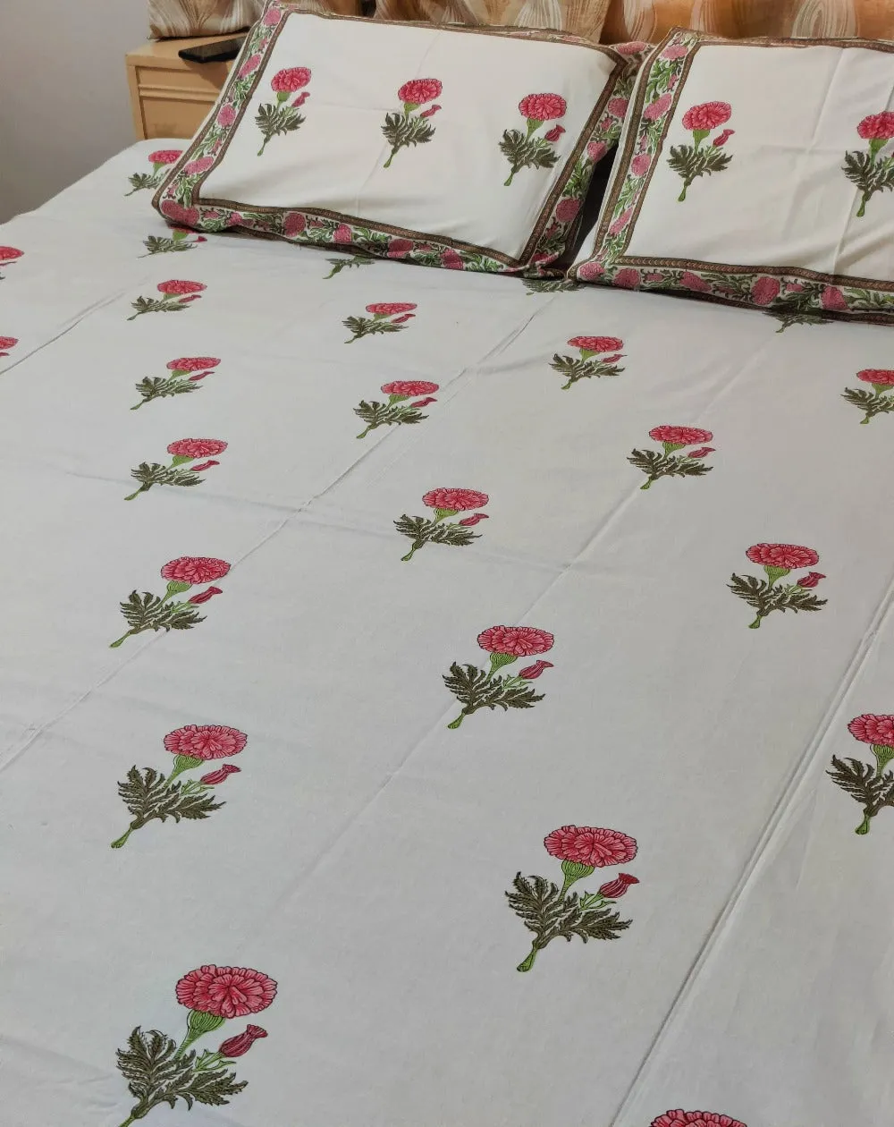 GULABO COTTON BEDSHEET