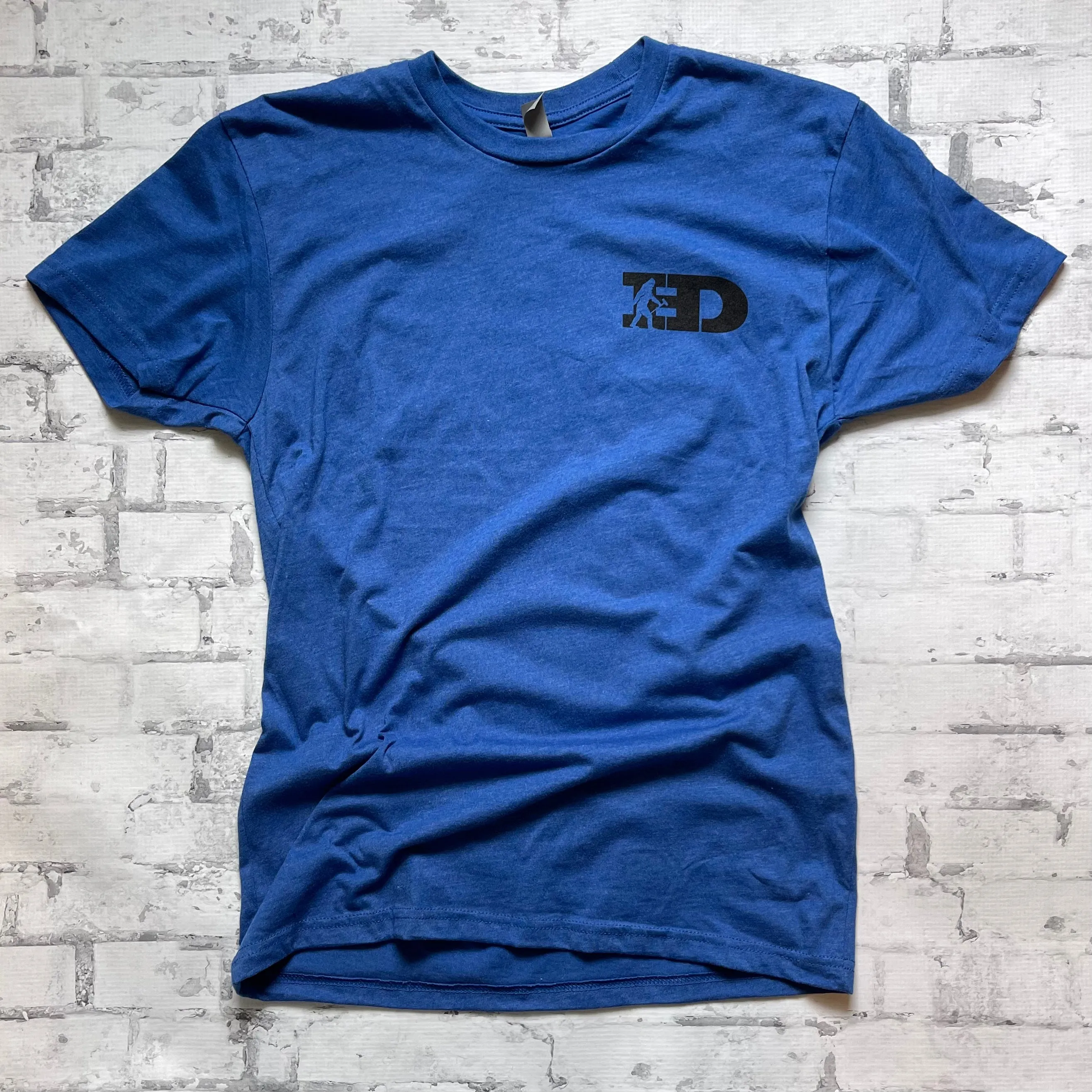 Hammer Down "Sasquatch Jeep Badge" Short Sleeve T-shirt - Royal