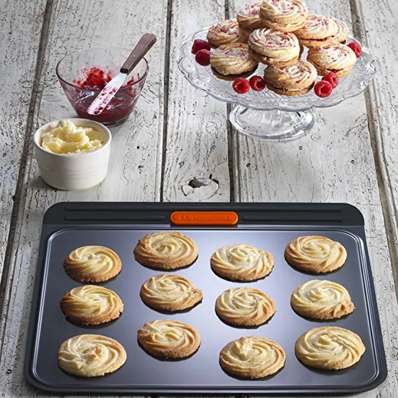 Le Creuset Insulated Cookie Sheet 38cm