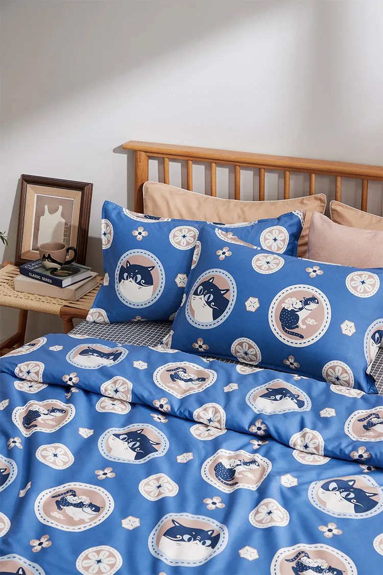 Magic Balls Kitty Bedding Set