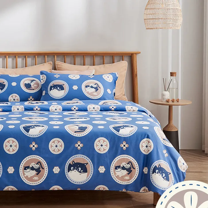 Magic Balls Kitty Bedding Set