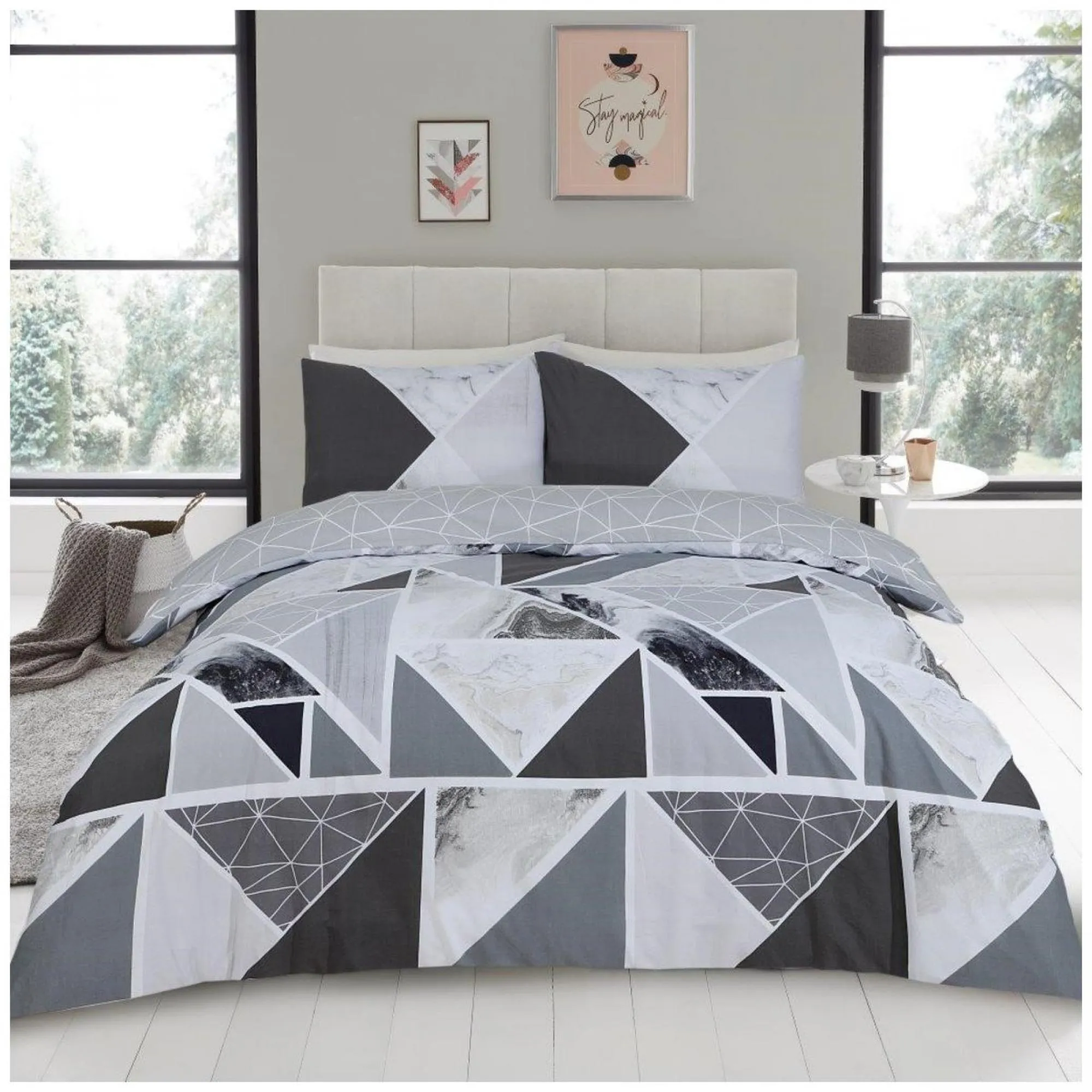 Mila Duvet Set