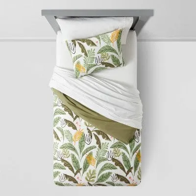 New - Twin Botanical Print Kids' Duvet Cover Green - Pillowfort