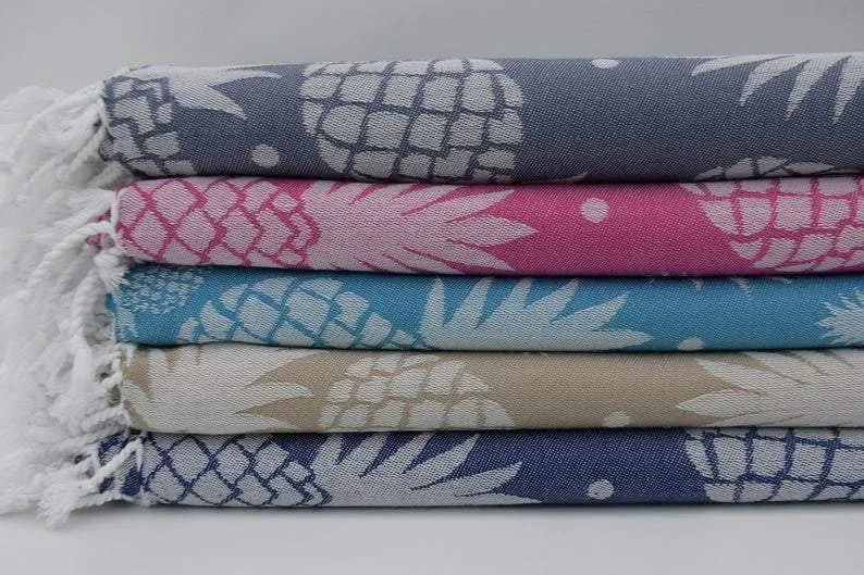 Pineapple Fuchsia 100% Cotton Towel