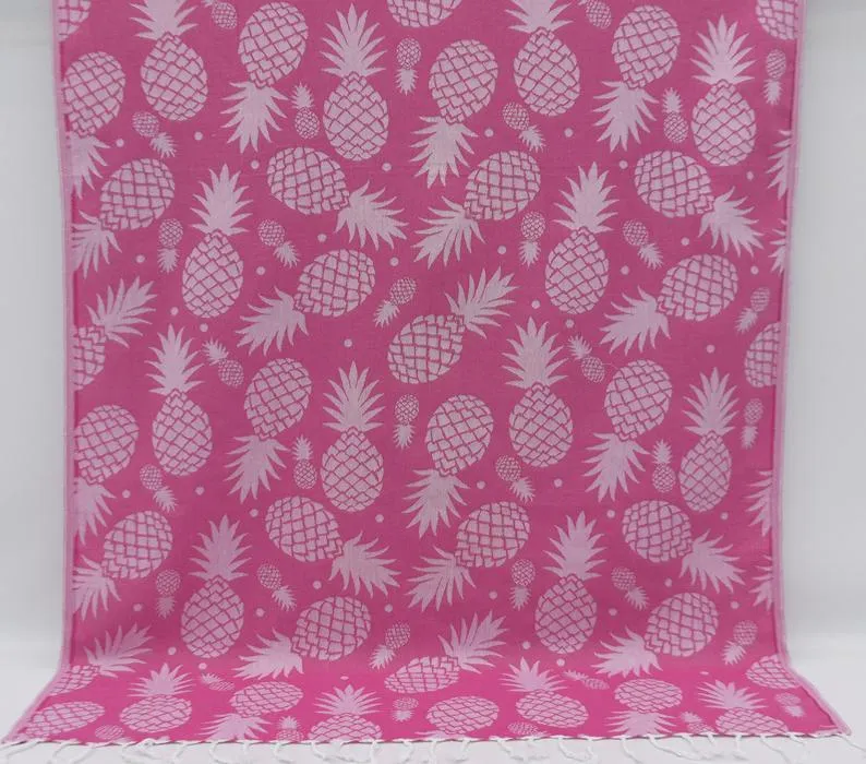 Pineapple Fuchsia 100% Cotton Towel