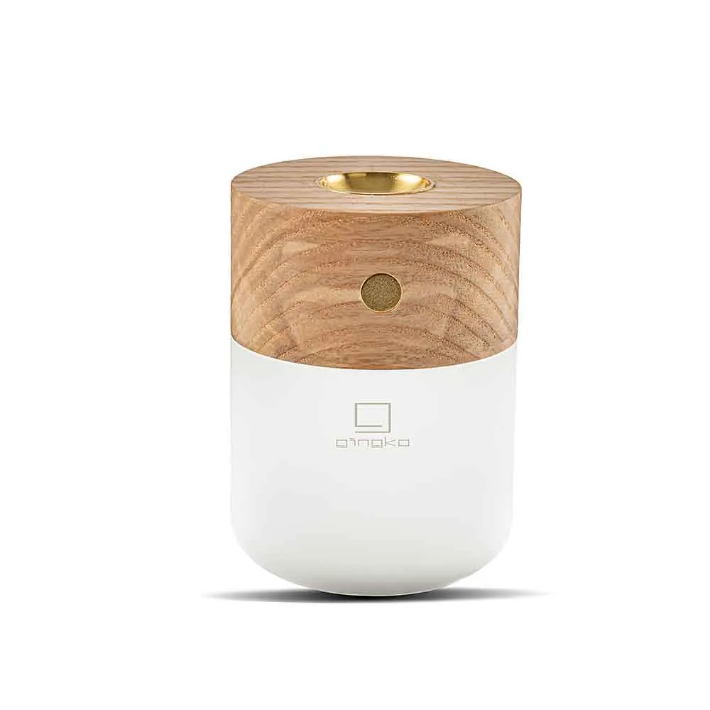 Smart Diffuser Lamp in Walnut or Ash Wood by Gingko