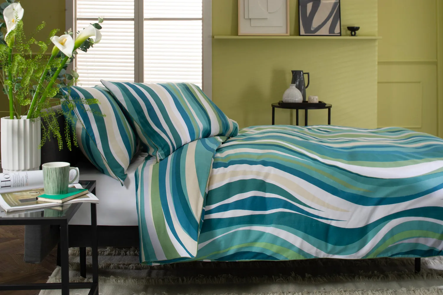 Smith Wave Green Deluxe Cotton Printed Bedlinen Duvet set