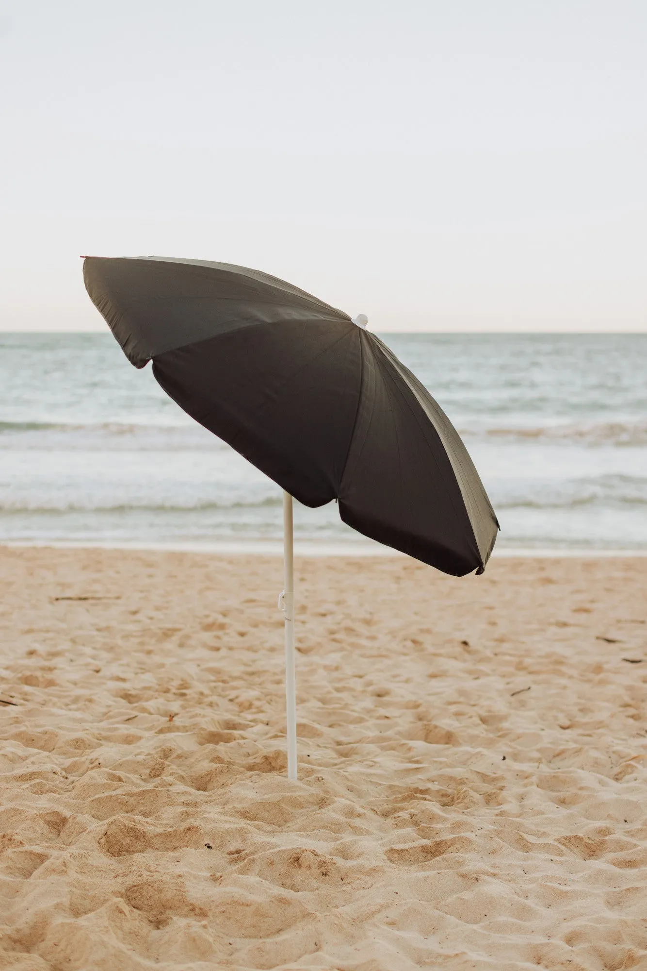 Star Wars - 5.5 Ft. Portable Beach Umbrella