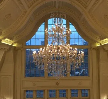 Traditional Candle Crystal Chandelier for Staircase/Foyer/Living Room/Villa