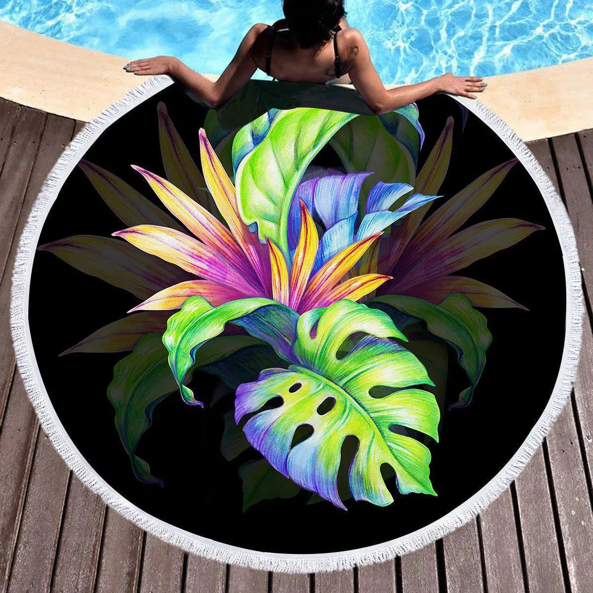 Trop Love Round Beach Towel