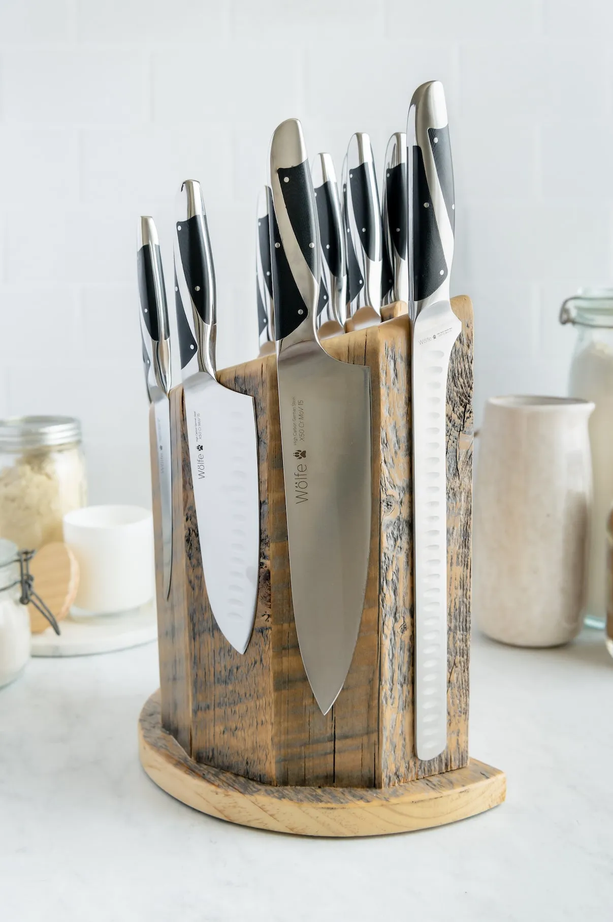 Wölfe 14 Pc Cutlery Set with Magnetic Block